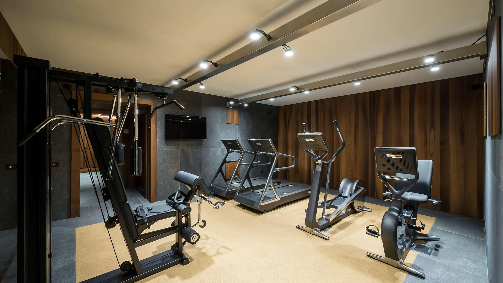 מלון Hyatt Centric Milan Centrale