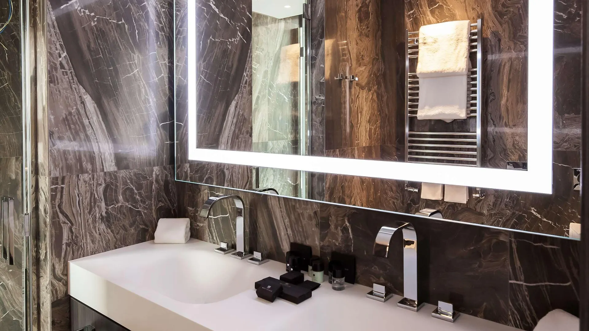 Hyatt Centric Milan Centrale Otel