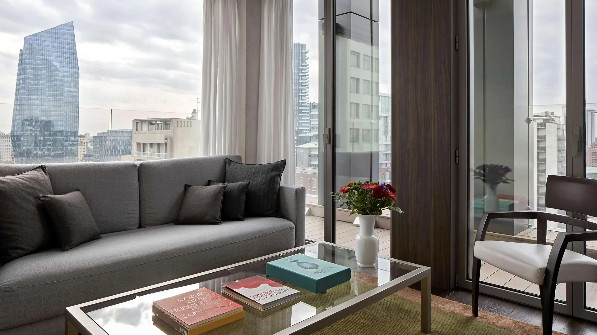 Hyatt Centric Milan Centrale 4*,