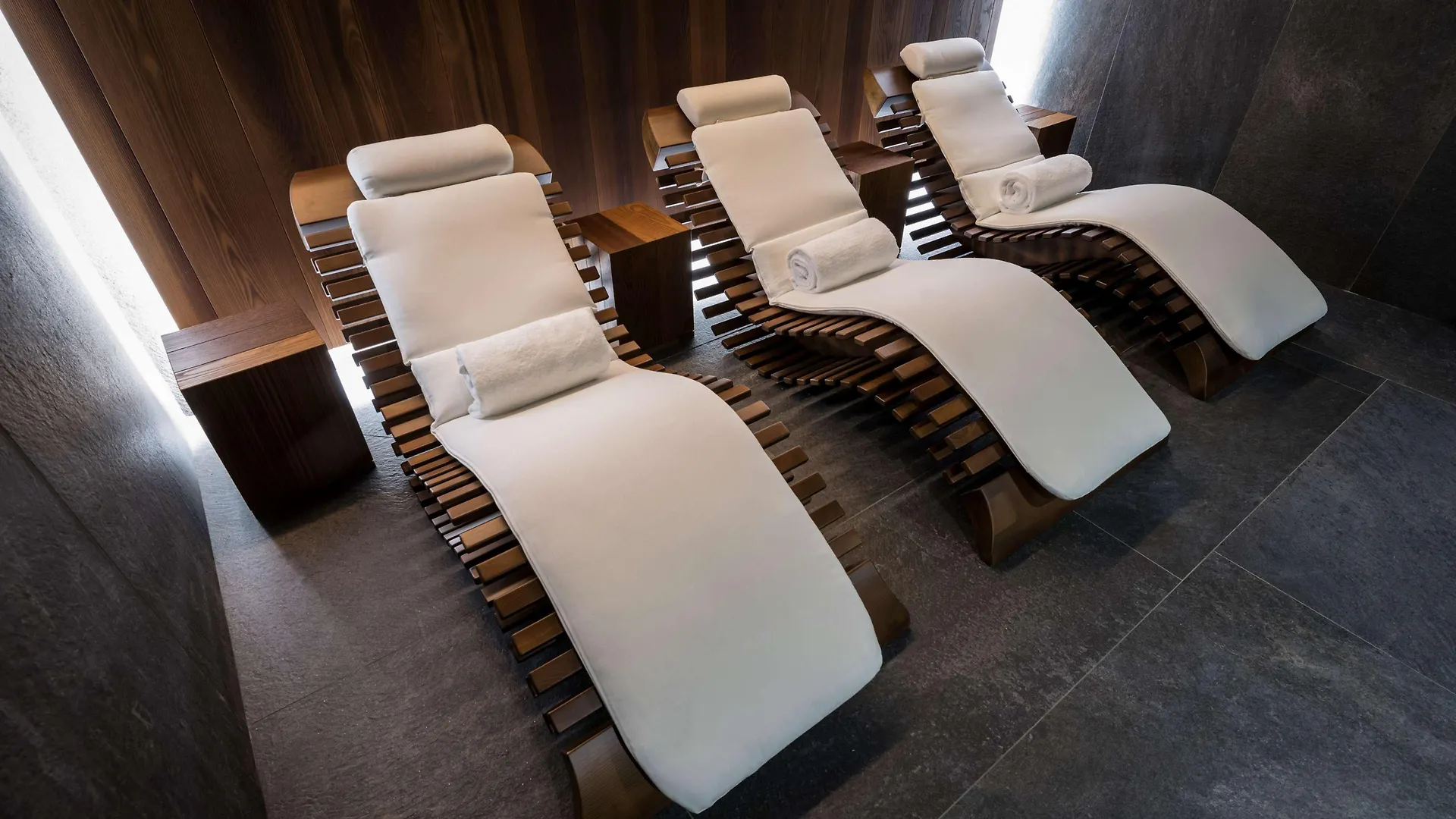 Hyatt Centric Milan Centrale 4*,