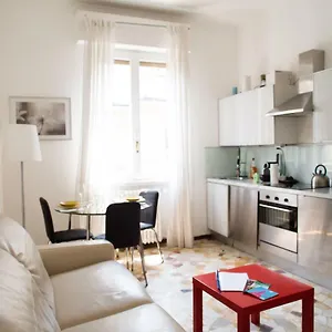 Convenient And Private Place In Apartament