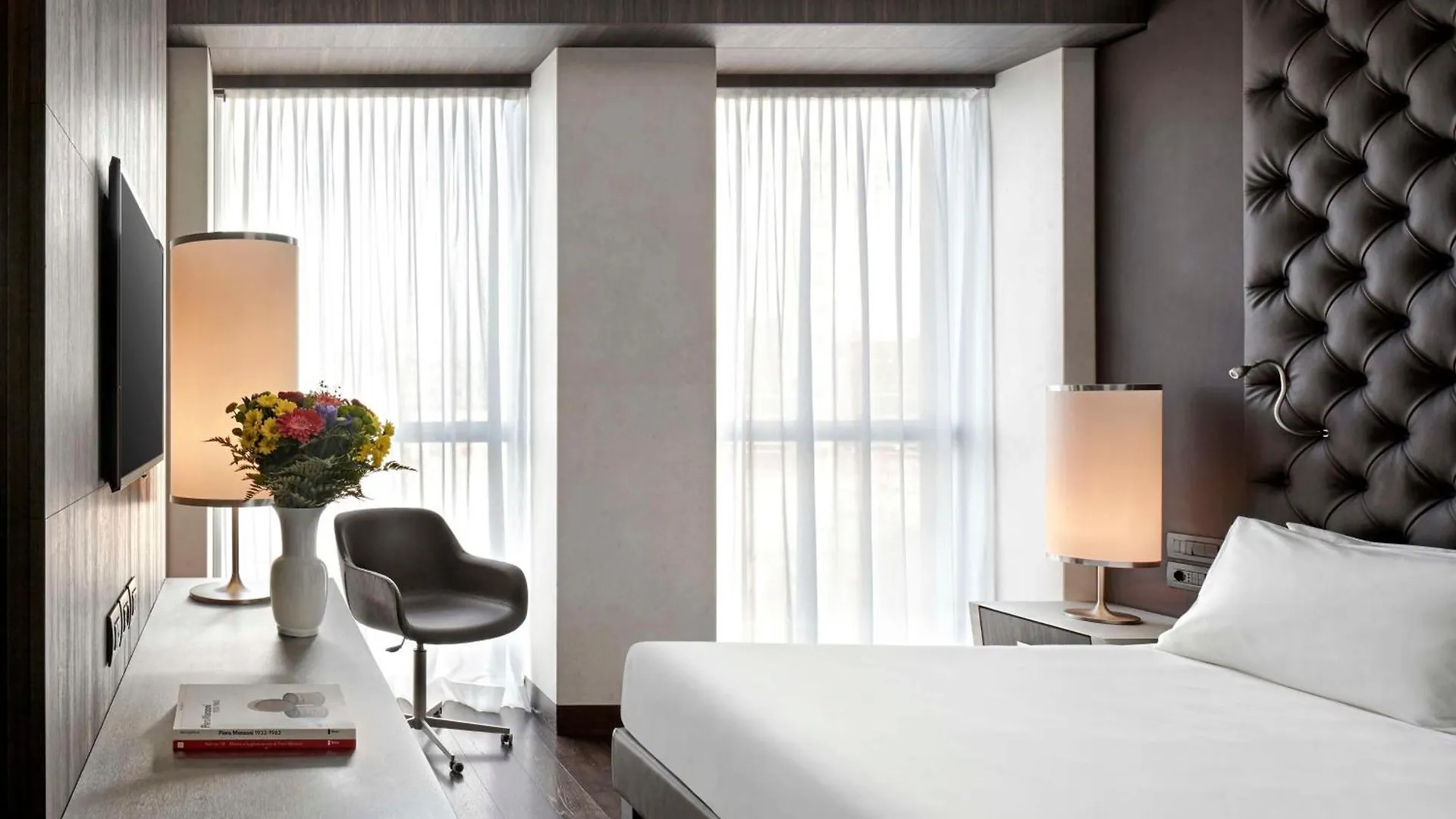Hyatt Centric Milan Centrale 4*,
